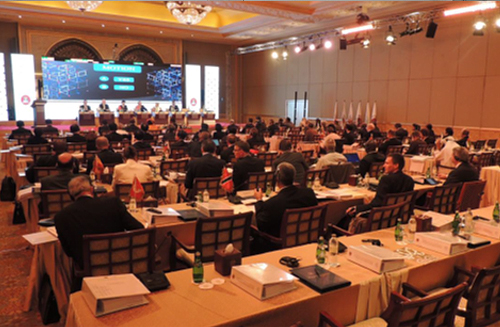 In the picture - INTOSAI Governing Board in Abu Dhabi, November 2015 JPG (194 kB)