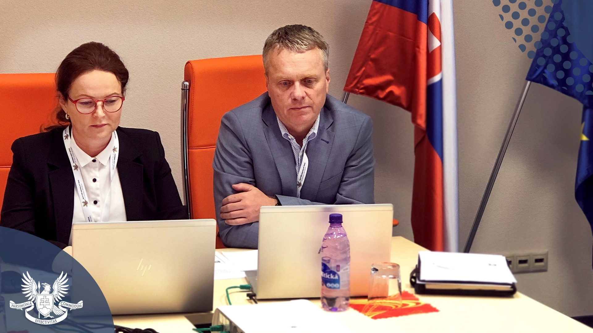 L. Andrassy and J. Burdova at webinar on openness JPG (1,5 MB)